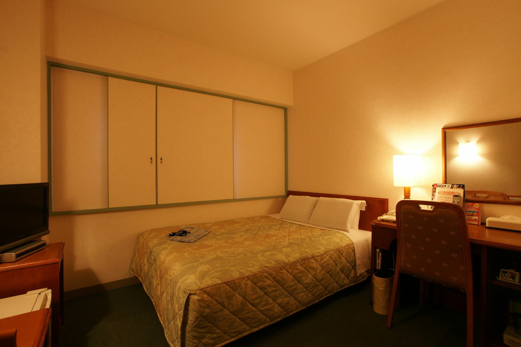 Shin Iizuka Station Hotel Eksteriør billede